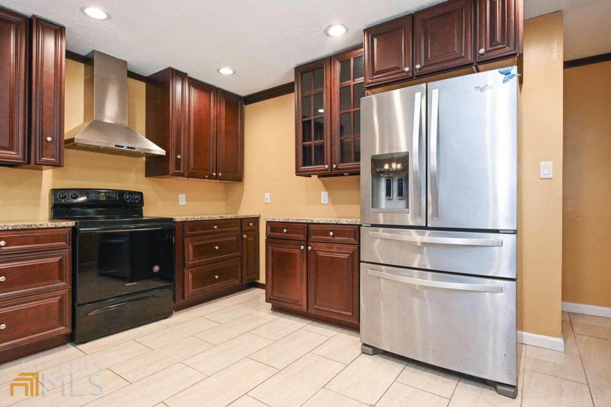313 Kimsey Street - Photo 1