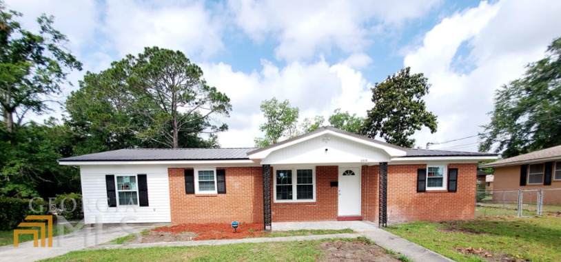 359 Brobston Street - Photo 1