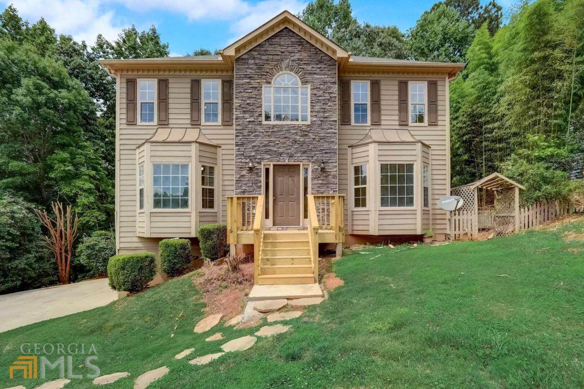 1023 Queensbury Run - Photo 1