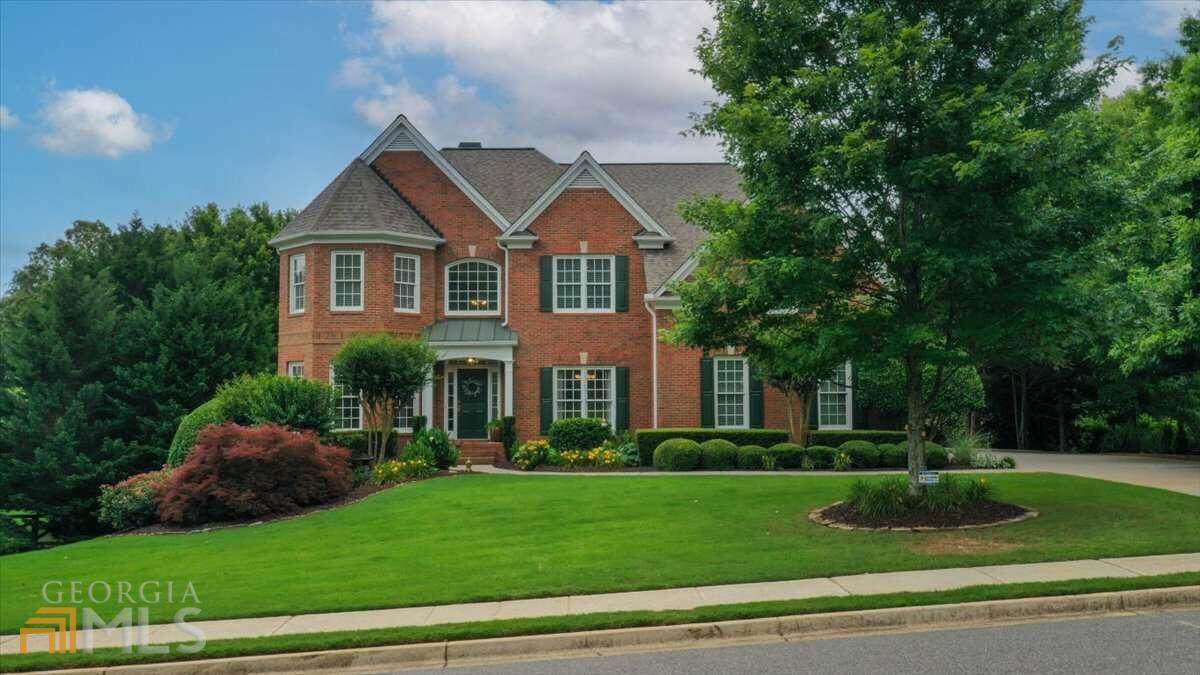 6020 Lake Oak Landing - Photo 1