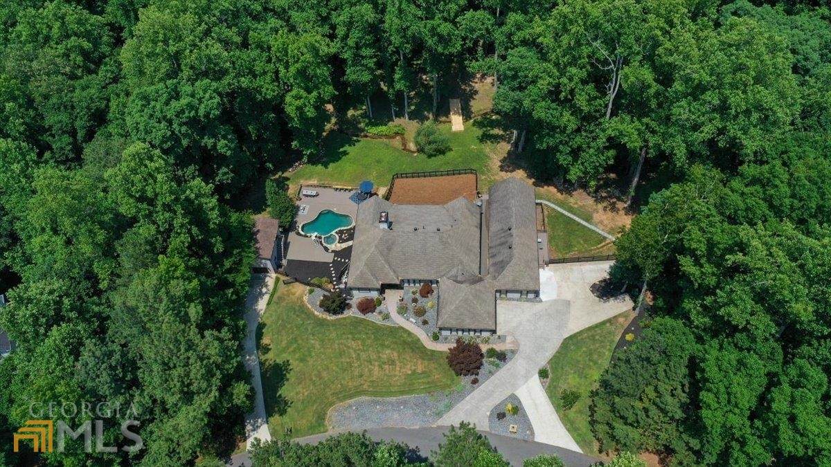 201 Windflower Court - Photo 1