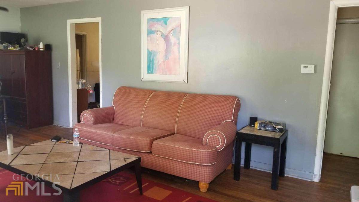 2731 Ivanhoe Lane - Photo 1