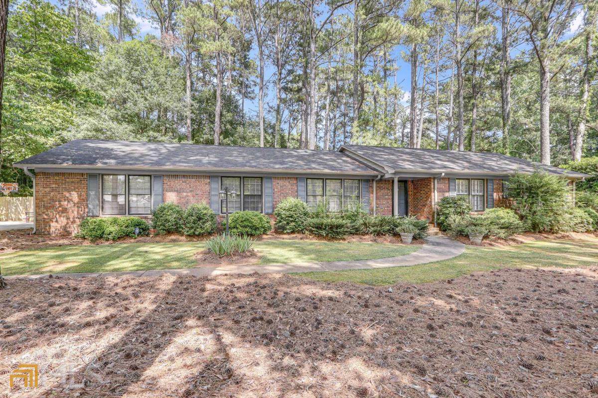 365 Sandstone Drive - Photo 1