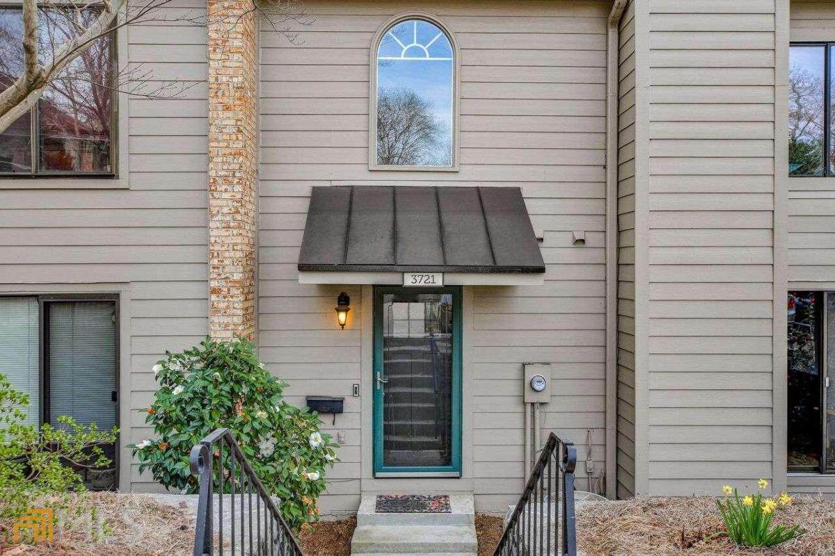 3721 Stonewall Circle - Photo 1