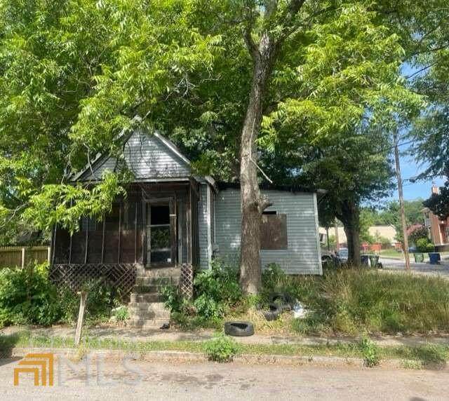 943 Coleman Street - Photo 1