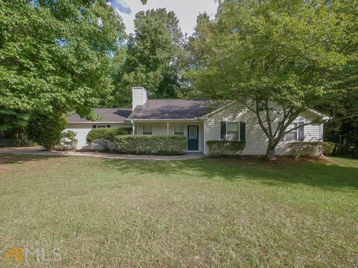 195 Chimney Court - Photo 1