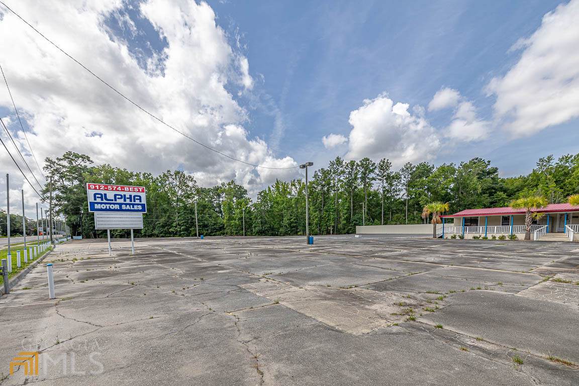 4579 New Jesup Highway - Photo 1