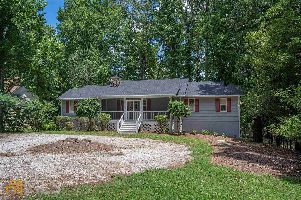 1090 Blue Springs Drive - Photo 1