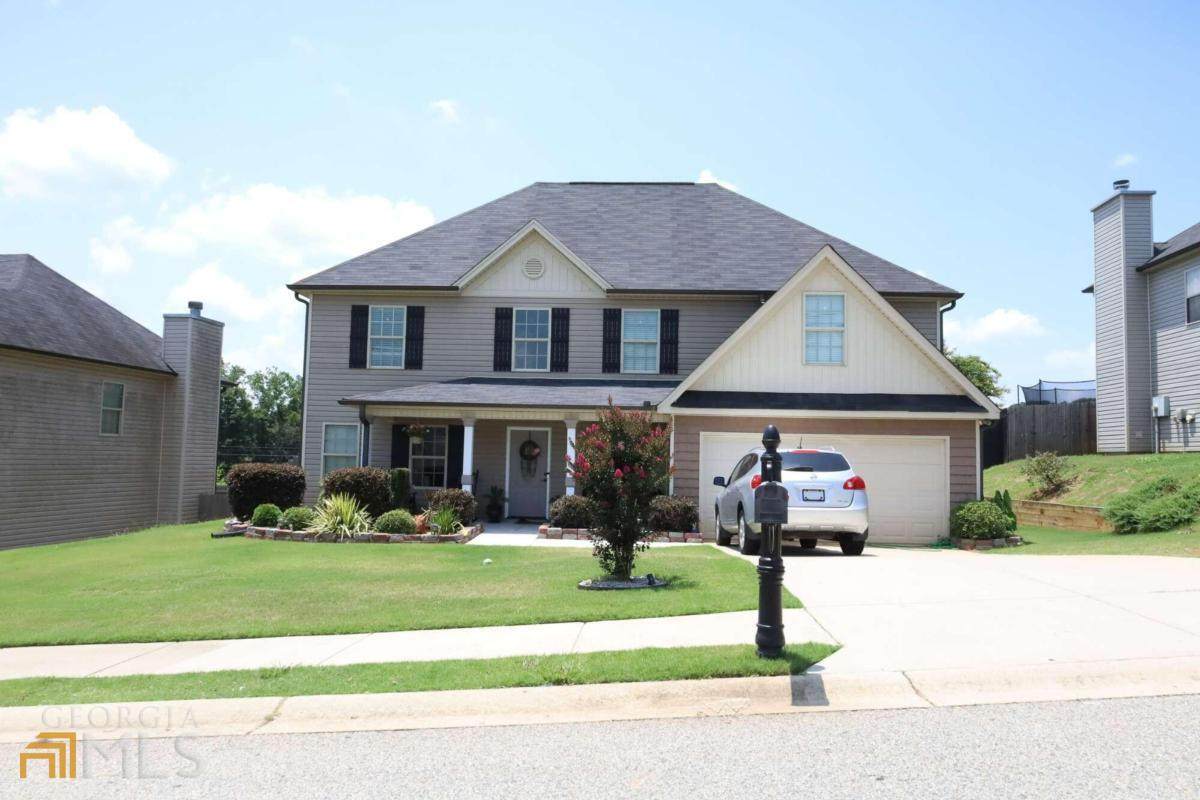 504 Highpoint Circle - Photo 1