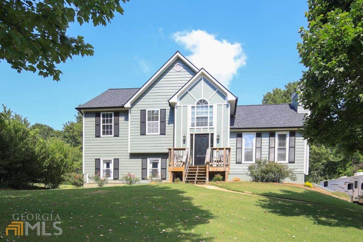 6805 Crossview Drive - Photo 1