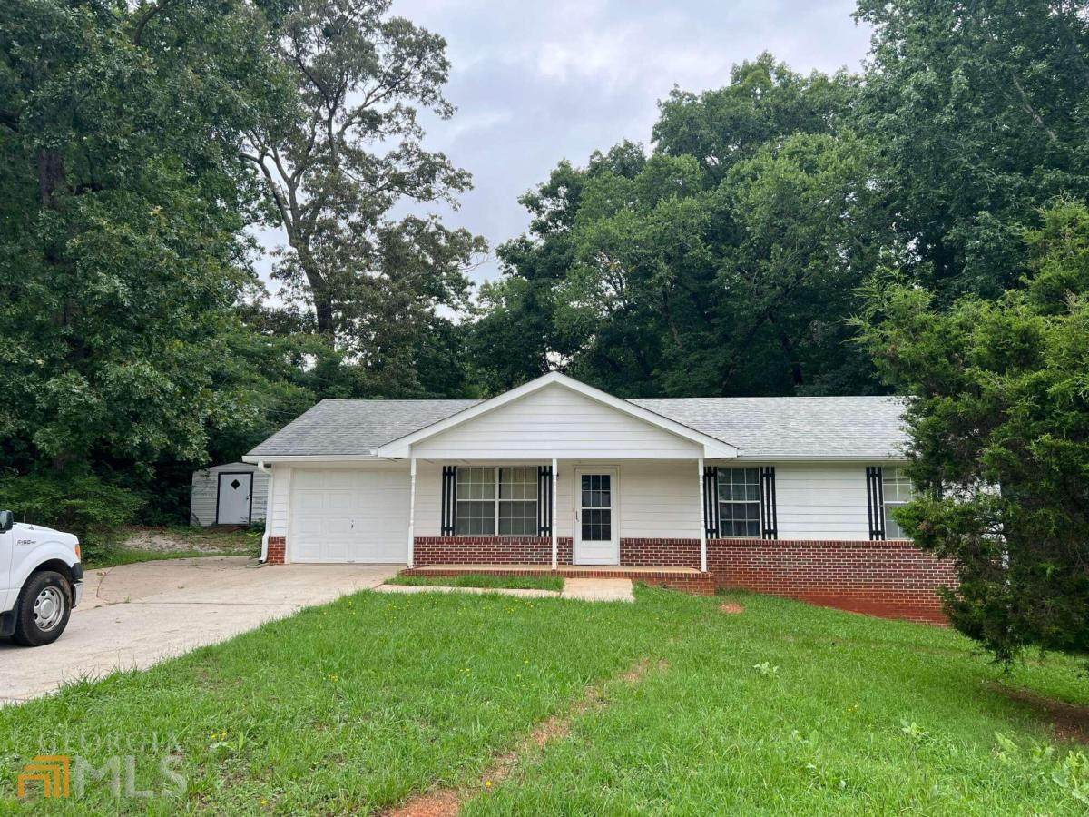 4601 Highway 81 - Photo 1