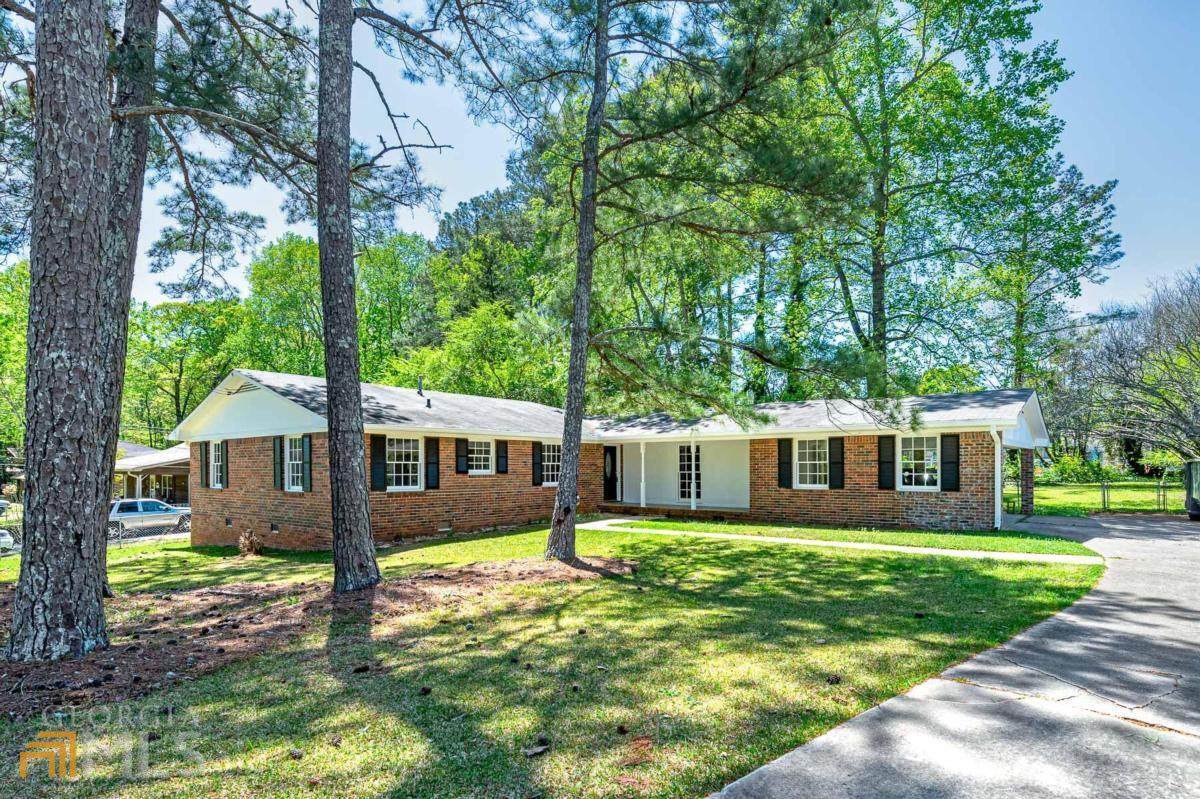 1411 Kennedy Drive - Photo 1