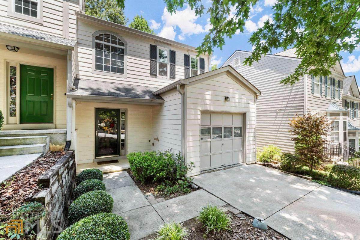2523 Summit Cove Drive - Photo 1