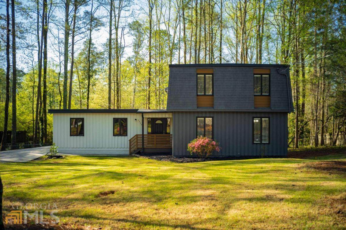 1774 Halbro Drive - Photo 1