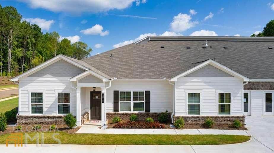 3887 Shelleydale Drive - Photo 1