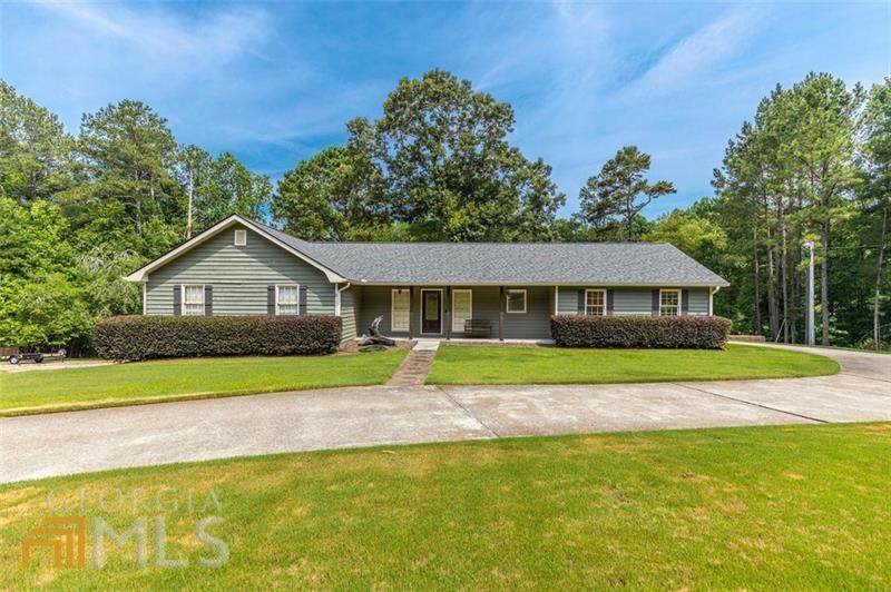 879 James Powers Road - Photo 1