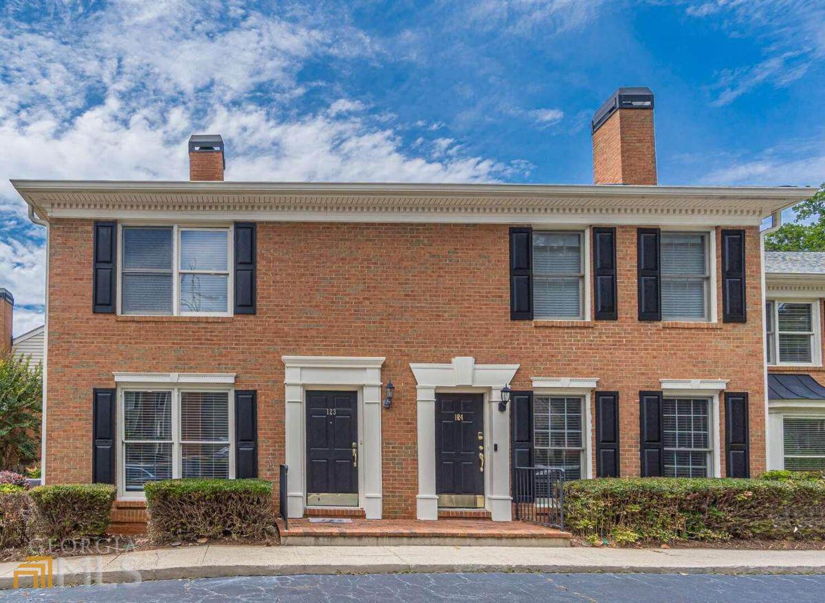 123 Mount Vernon Circle - Photo 1