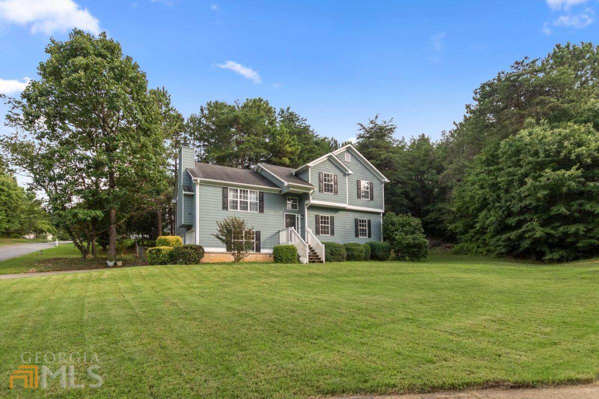 10 Easton Trace - Photo 1