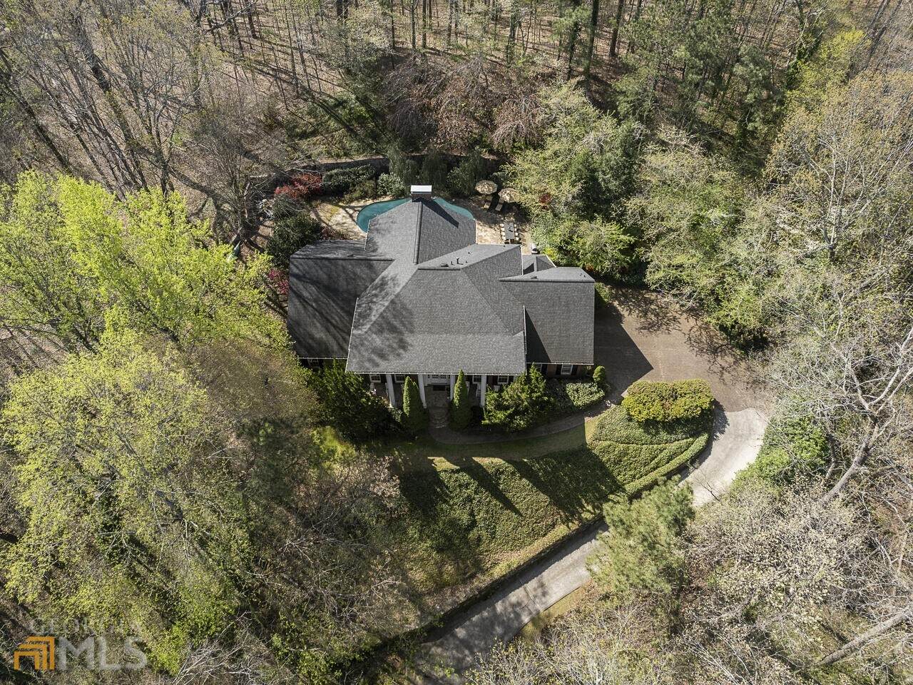 1735 Winterthur Close - Photo 1