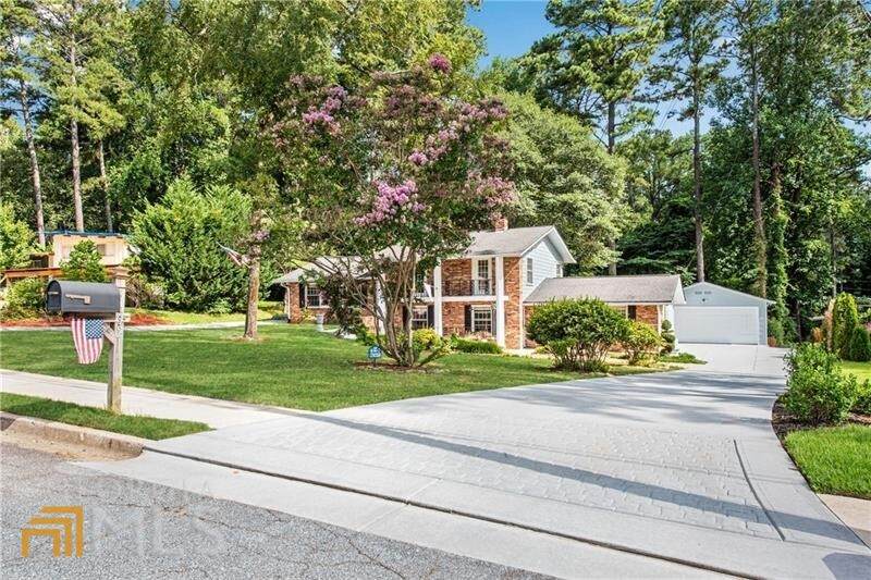 3692 Northlake Drive - Photo 1