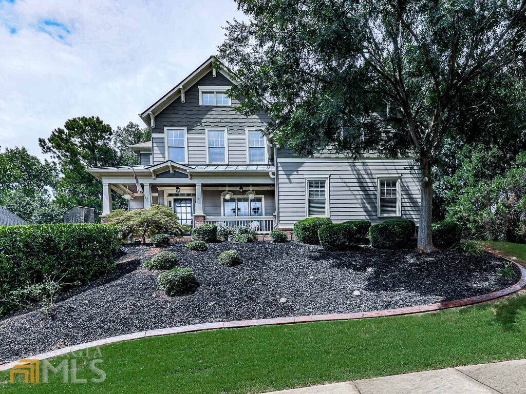 805 Golden Wood Trace - Photo 1