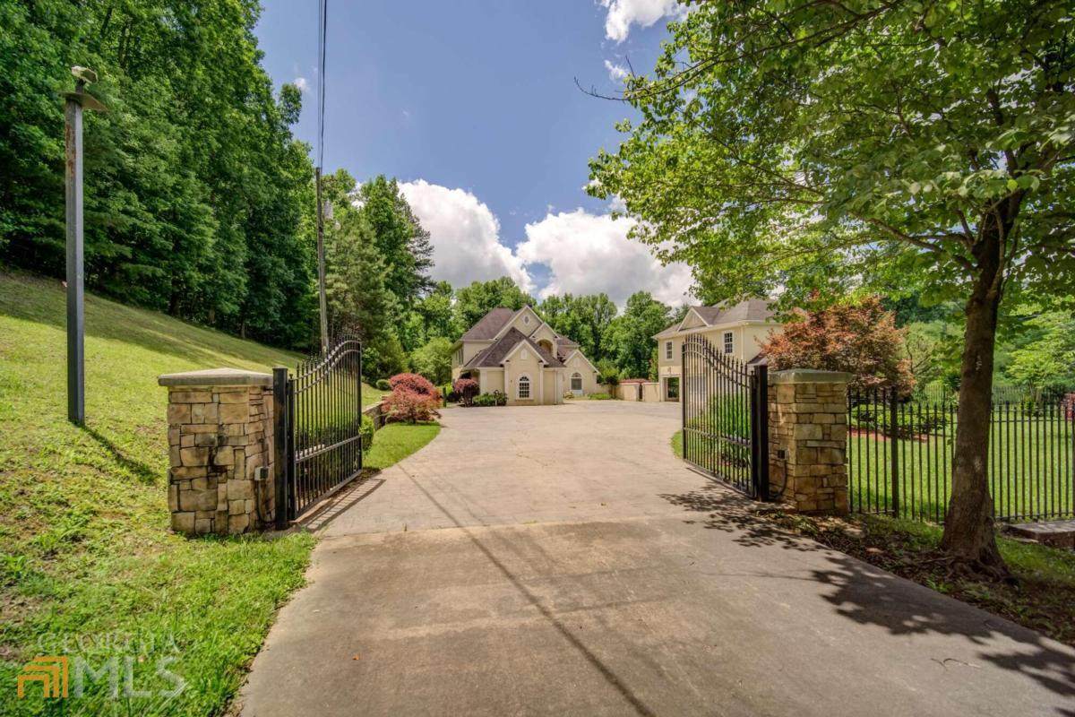 1282 Parker Road - Photo 1