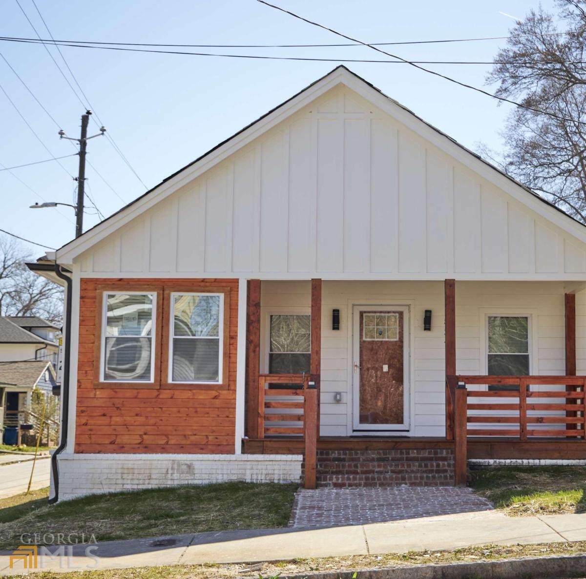 534 Rockwell Street - Photo 1