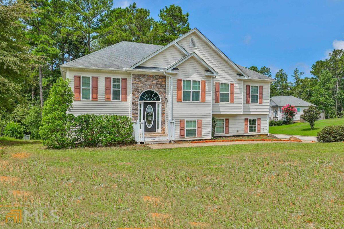27 Molasses Lane - Photo 1