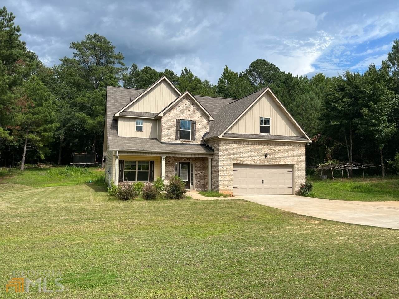 1643 Elliott Road - Photo 1