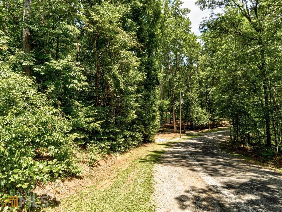 240 Teepee Trail - Photo 1