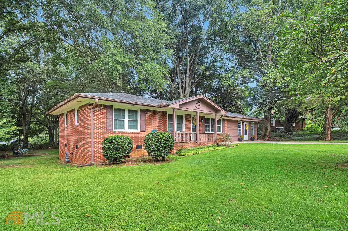 2039 Brannon Drive - Photo 1