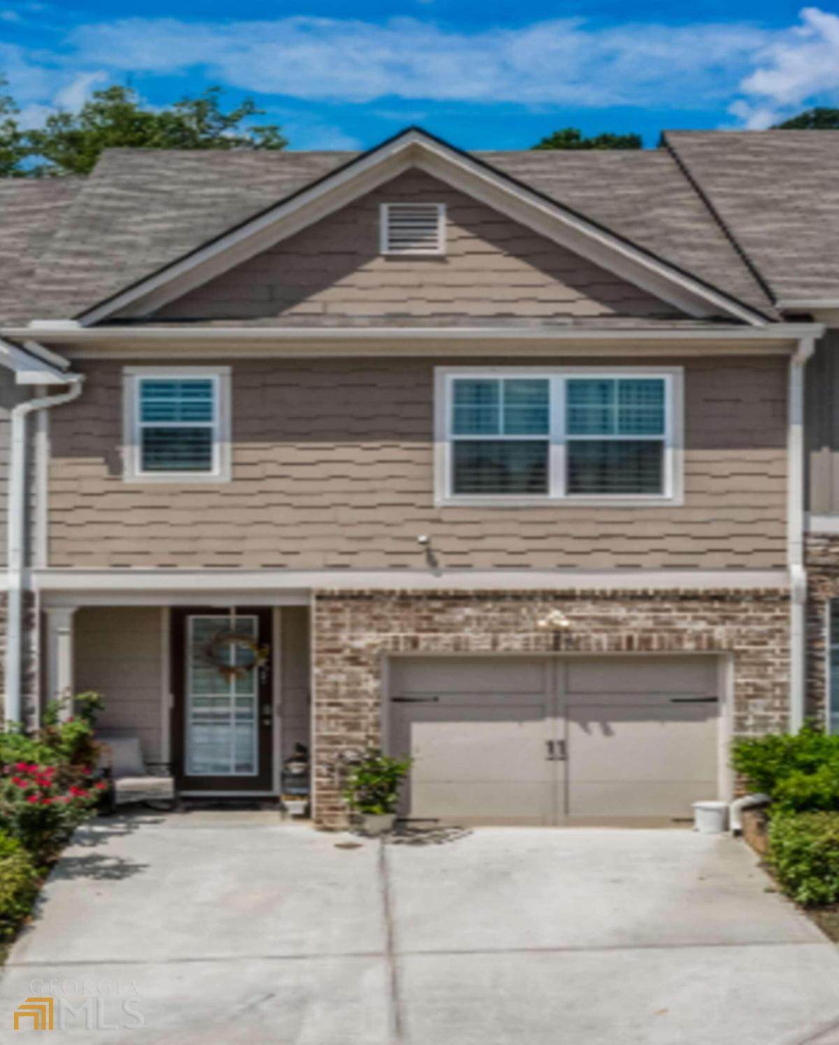 2305 Rolling Trail - Photo 1