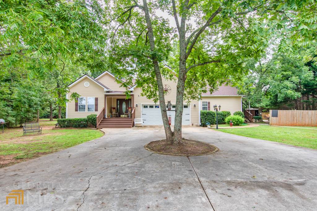 2189 Broad Street - Photo 1