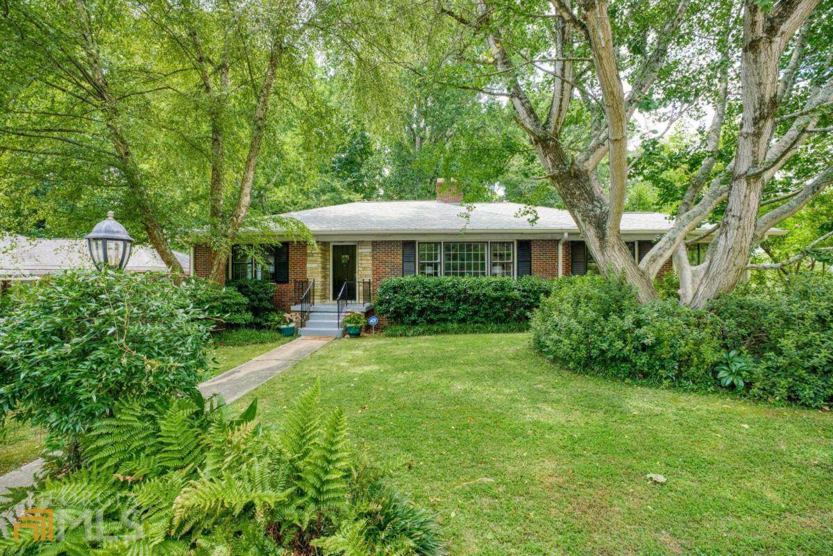 1301 Harvard Road - Photo 1