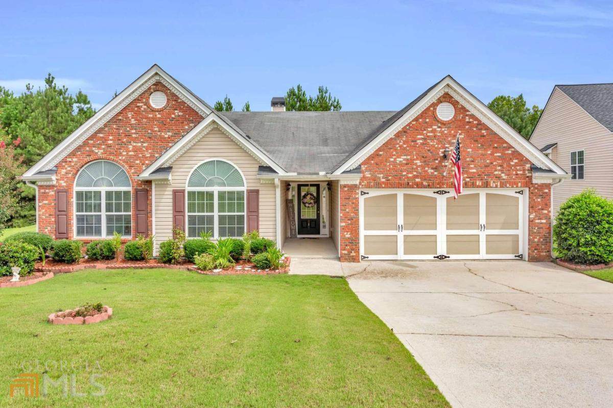 215 Overlook Court - Photo 1