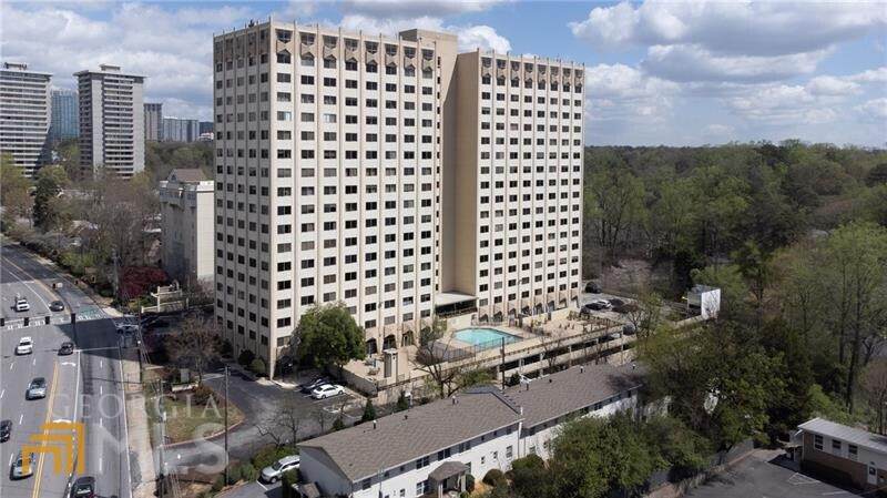 2479 Peachtree Road - Photo 1