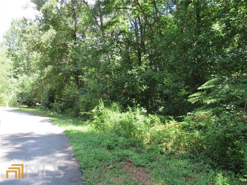 290 Noelle Lane - Photo 1