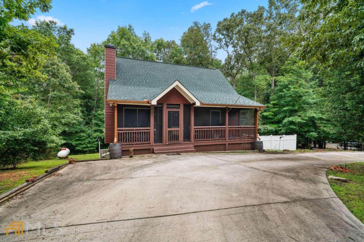 135 Adina Drive - Photo 1
