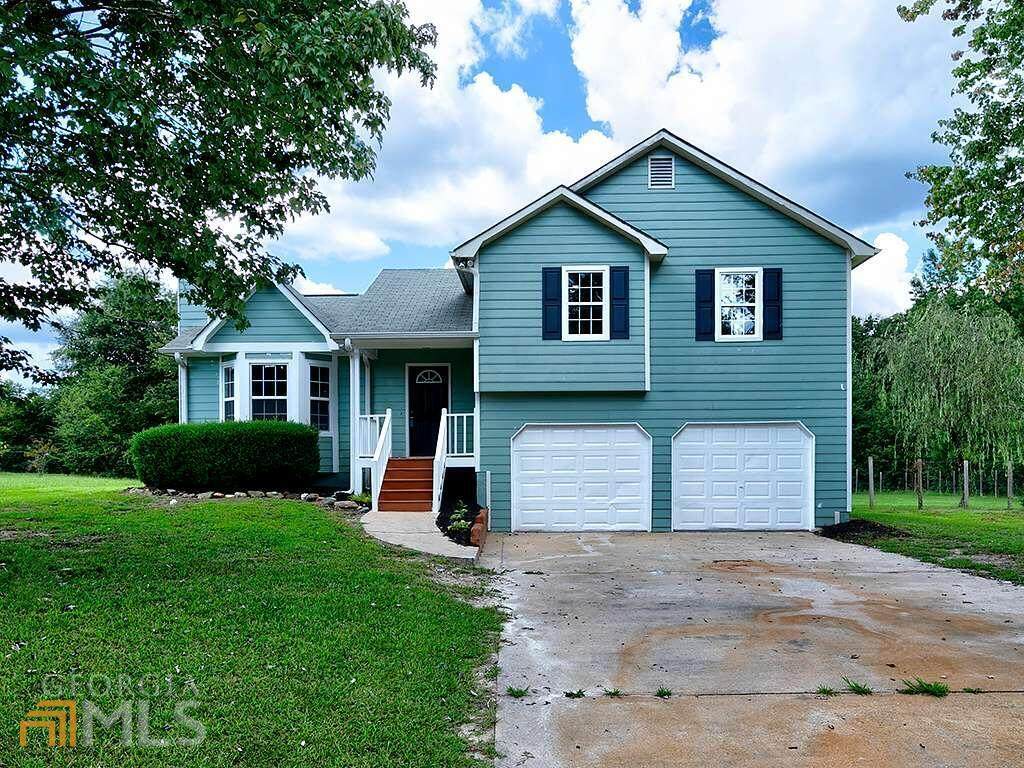 18 Amanda Drive - Photo 1