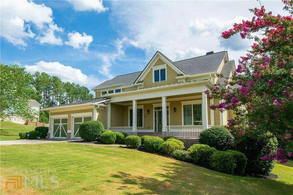 237 Highcrest Drive - Photo 1