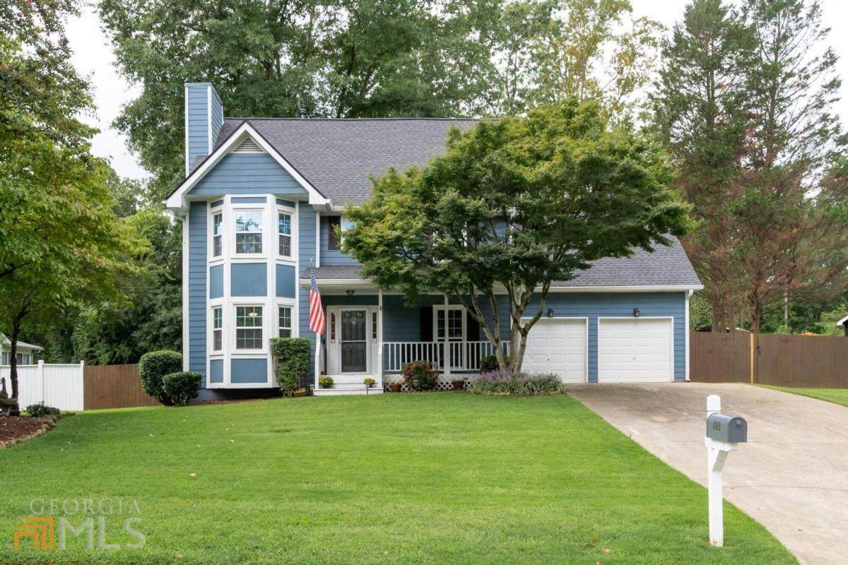 4355 Lakeside Hills Way - Photo 1