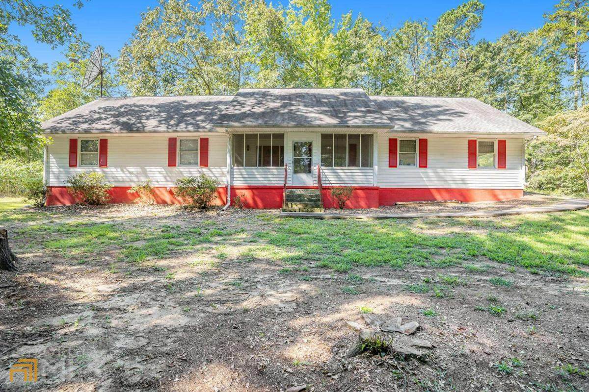 814 Hightower Trail - Photo 1