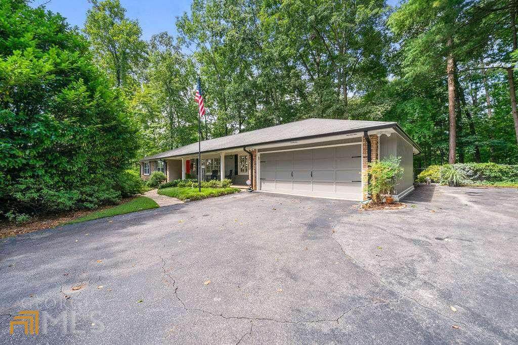 6360 Colewood Court - Photo 1
