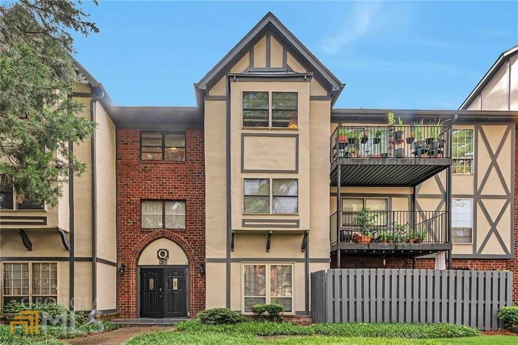 6851 Roswell Q20 Road - Photo 1