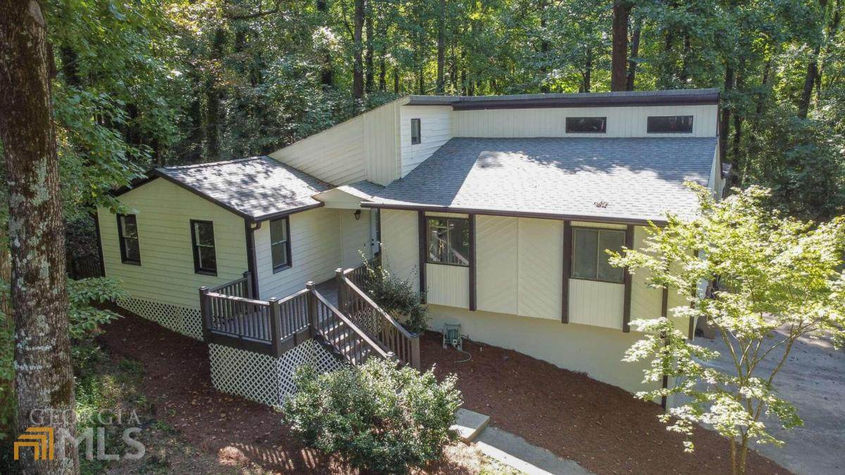 652 Glenmar Court - Photo 1