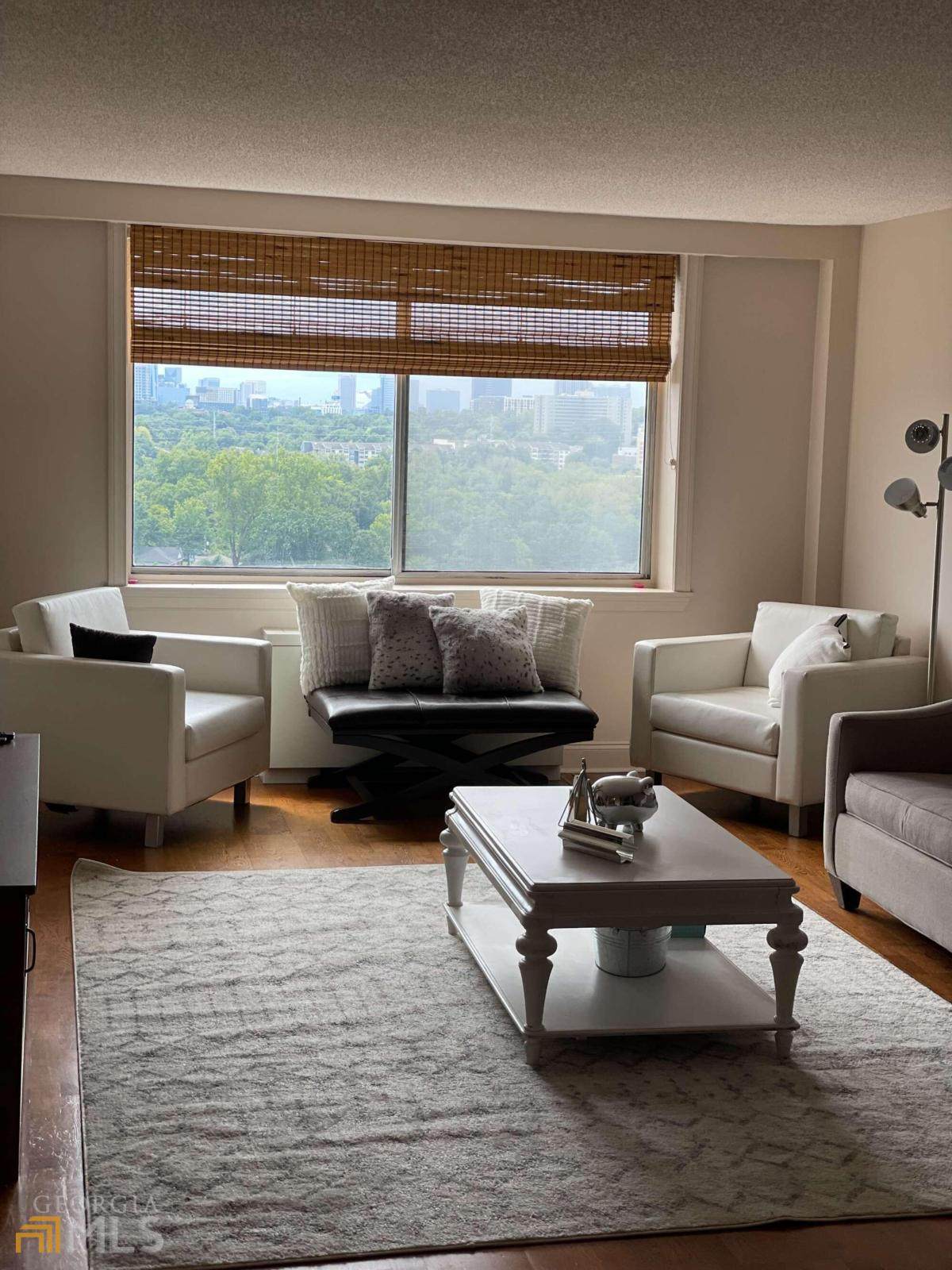 2479 Peachtree Road - Photo 1