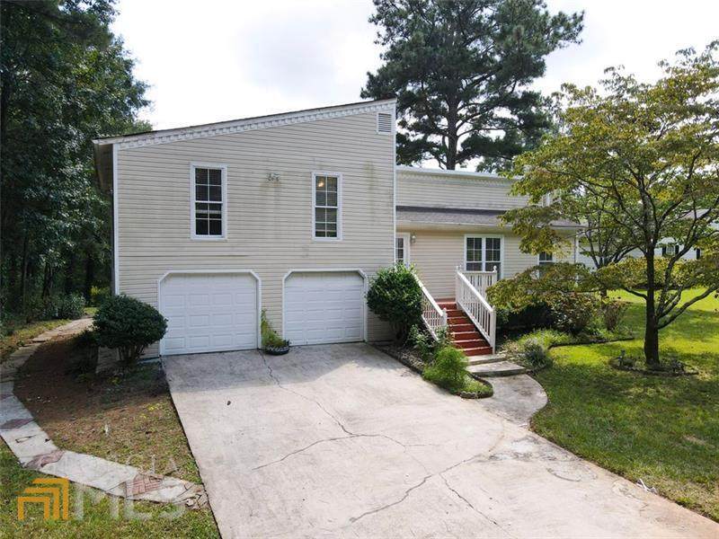 112 Bernice Drive - Photo 1