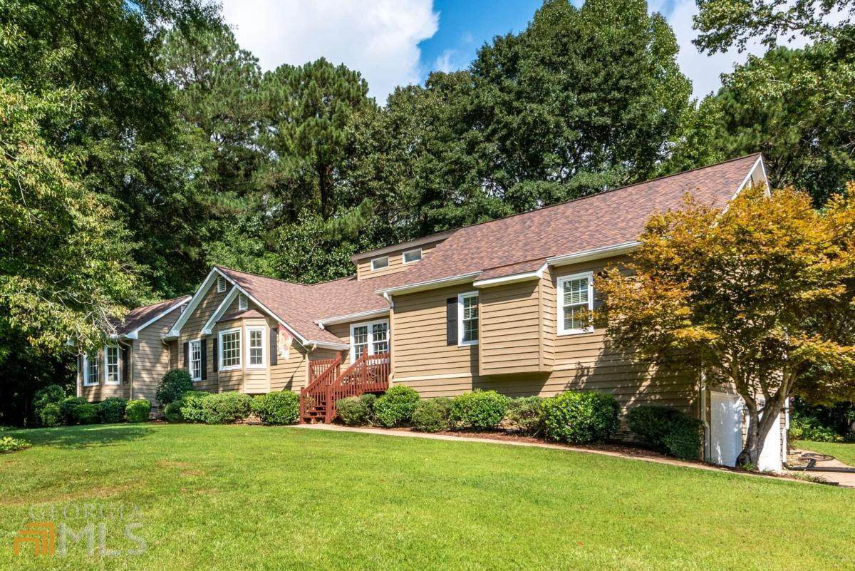 1120 Orchid Way - Photo 1