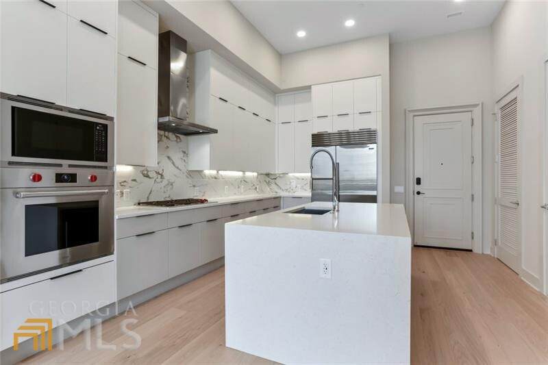 40 12th Street - Photo 1