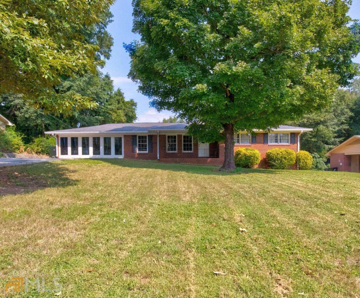 297 Westminster Way - Photo 1